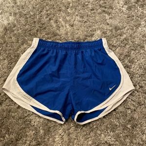 Nike Women’s Tempo Dry Core 3” Running Shorts